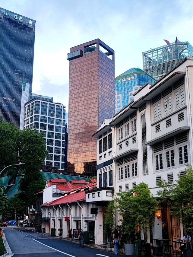 Singapore: Where Tradition Meets Futuristic Magic ✨