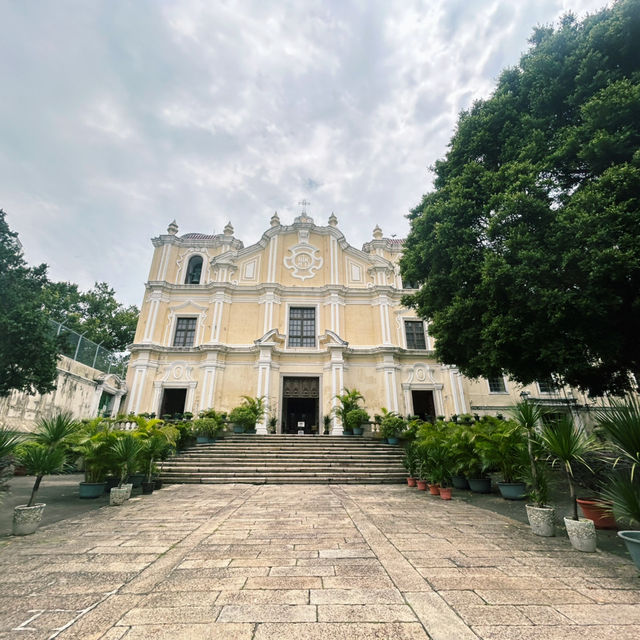 【世界遺産】静寂な空間で心が癒される、マカオの歴史的聖堂⛪✨