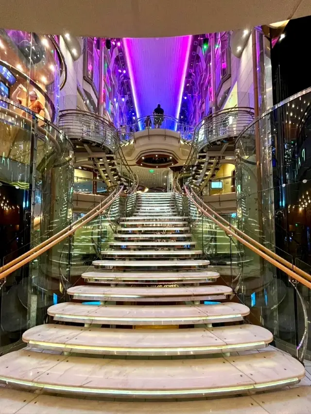 Exploring Explorer of the Seas🌊