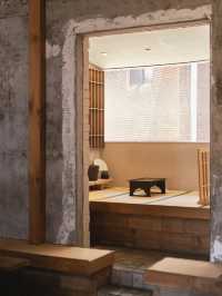 Undiscovered old tea house in Seoul 