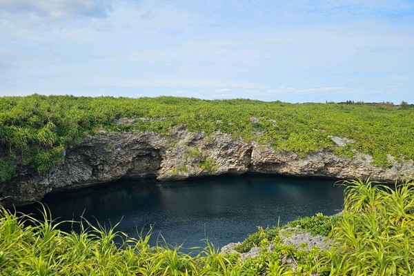 海と繋がっている池 | Trip.com 宮古島