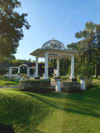 A Hidden Garden Escape at Anjung Floria