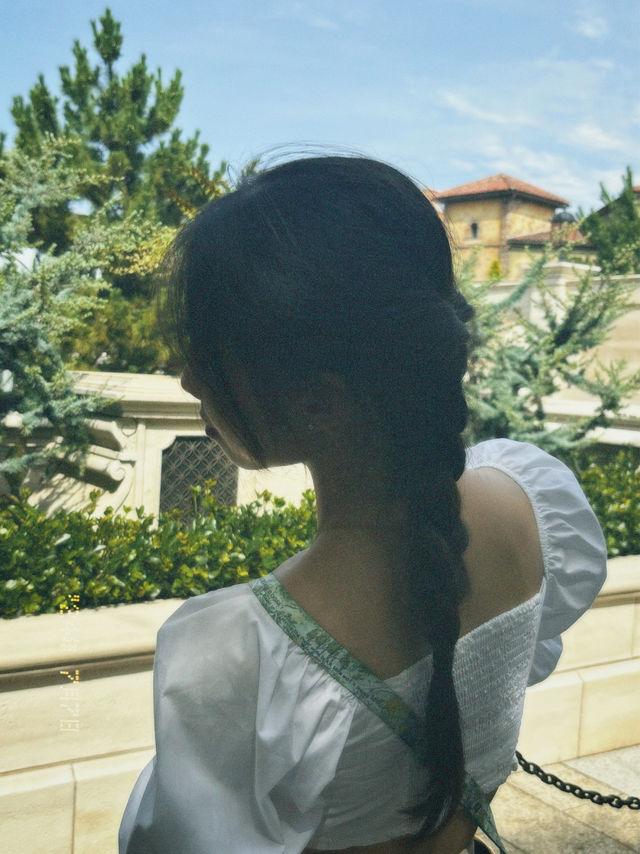 Tokyo Disneyland – A Fairytale Land