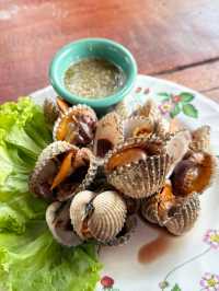 อาหารทะเลสด รสชาติอร่อย ยืนหนึ่งในมหาชัย