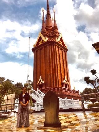Take a tour of the beautiful temples in Mukdahan Province.