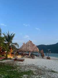 ที่พักหลีเป๊ะ ติดหาดที่สวยอันดับ 6 ของโลก✨🏝
