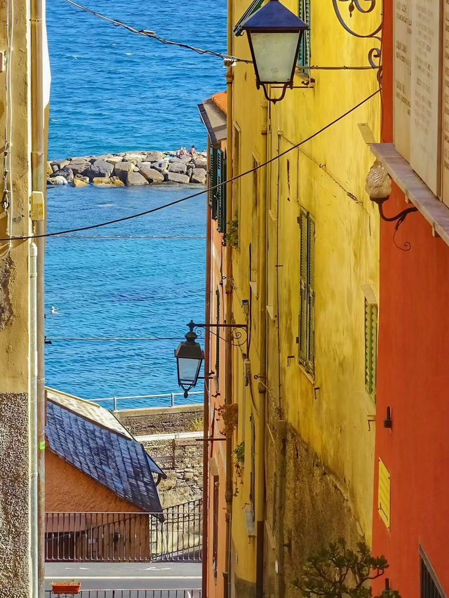 🇮🇹 千年の小さな町、夢のような美しさ – チェルヴォ (Cervo) 🌊