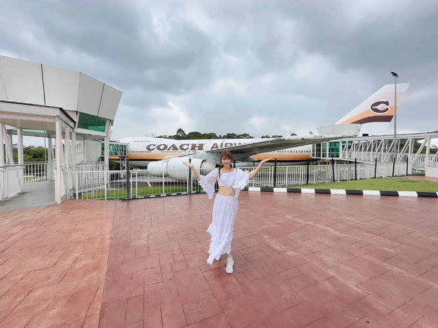 全馬首個「航空主題快閃店」就在這裡！Coach Airways 打卡登機，準備起飛！