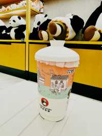 Sustainable Sipping at Kung Fu Panda Tea, Lot 10