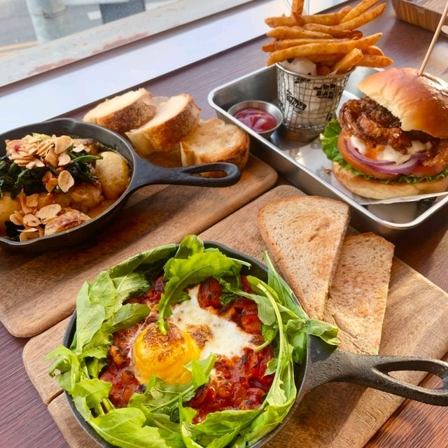 【🇰🇷安養】ブランチ専門店「ウィスク」で味わう、心満たされるハンバーガーとジャガイモ料理