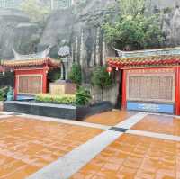 A Serene Escape at Chin Swee Caves Temple