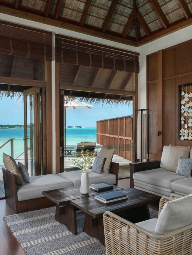 🌊 Dream Escape at Conrad Maldives Rangali Island! 🏝️