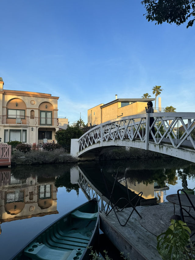 🛶 Venice Beach Canal, LA의 낭만적인 운하 산책!