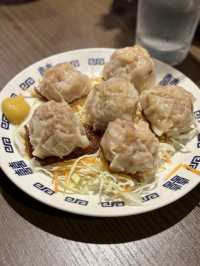 【大阪・日本橋】個性豊かな中華料理が深夜まで楽しめる「スタンド 健康優良不良酒場」