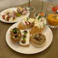 香港第一間pintxos bar 😍😍😍