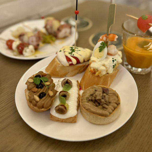香港第一間pintxos bar 😍😍😍