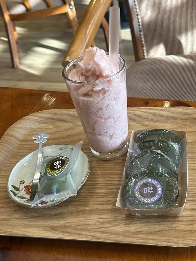 무심천 따라 만나는 전통의 맛과 여유, 모시로에서의 특별한 시간 🍵🍡