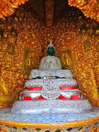 Wat Rattanetaram, Prachinburi