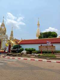 สักการะพระธาตุพนม จังหวัดนครพนม