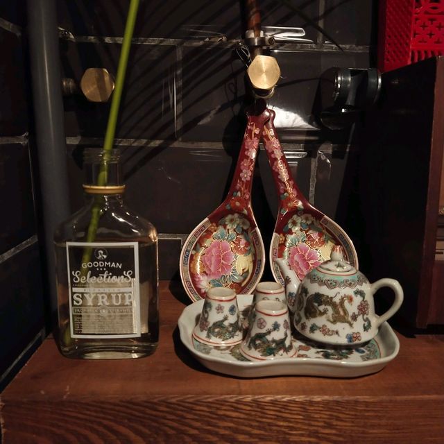 香港充滿古董美的咖啡店