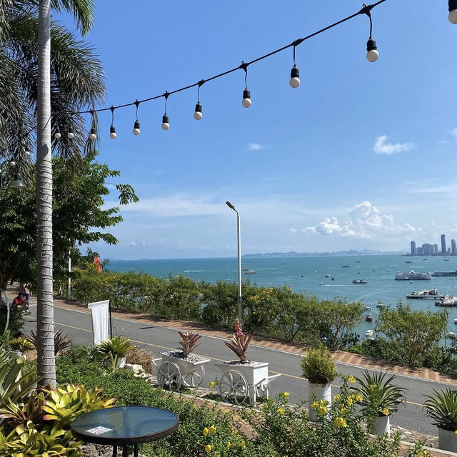 City coffee PATTAYA วิวปูซาน