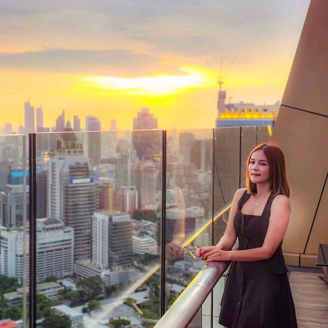 คาเฟ่ ร้านอาหาร บน rooftop ใจกลางกรุง