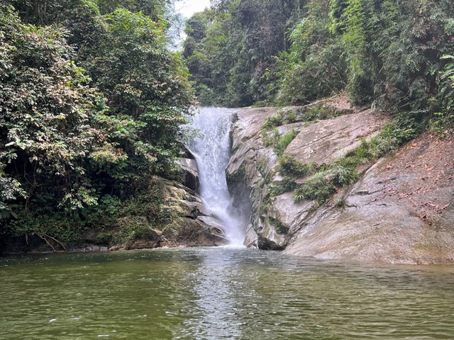 🌿 The Trong Falls — A Hidden Gem Waterfall 🌿