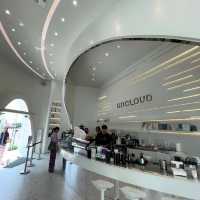 Uncloud coffee & dining