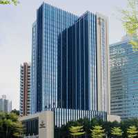 A Symphony of Luxury in the Heart of Hong Kong