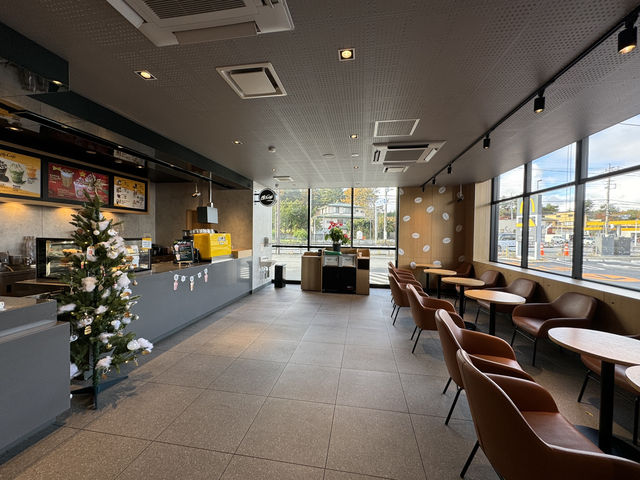 🍔 Fuji-Side Fries: A Golden Arches Pit Stop on Route 139 🗻 