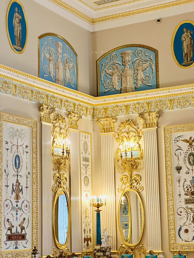 Ornamented power: a walk through the Catherine Palace and its gilded echoes