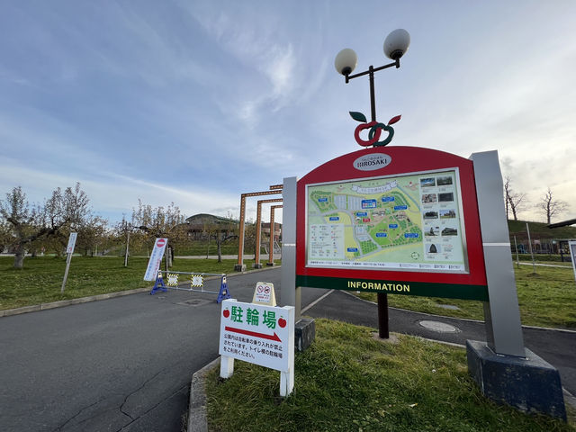 🍎 Apple Wonderland in Hirosaki – A Family Delight!