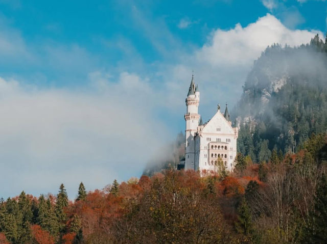 🏰夢の世界へ！ノイシュヴァンシュタイン城でおとぎ話の主人公に✨