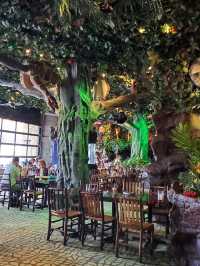 🌿Rainforest Café｜尼加拉瓜瀑布旁的叢林派對 