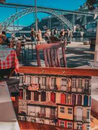 Porto’s Postcard Perfect Pair – Cais da Ribeira & Luís I Bridge