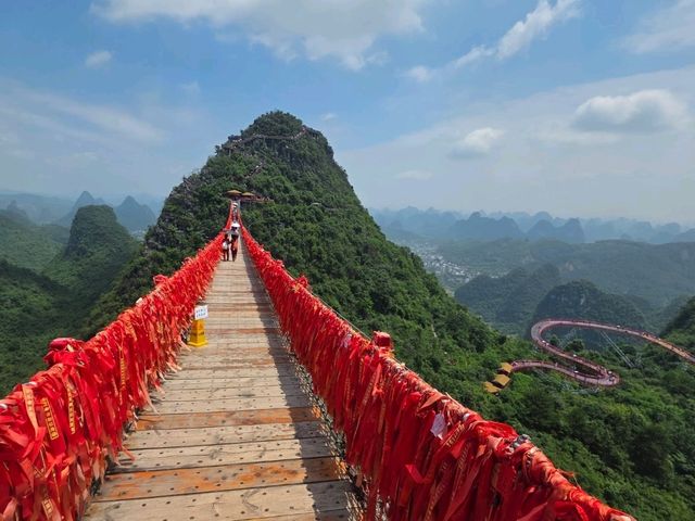 万事如意 at Ruyi Peak ⛰️😍