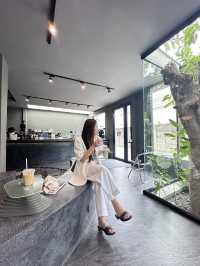 คาเฟ่ชิคๆ บางขุนนนท์ Liberty Of Coffee L.O.C.