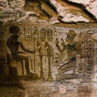 Abu Simbel at Dawn: A Pharaoh’s Summer Spectacle Without the Crowds