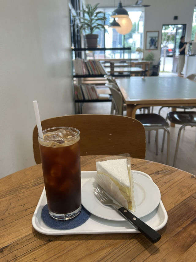 🎂 깔끔한 감성 가득 힐링 공간, 청주 moss hour ☀️