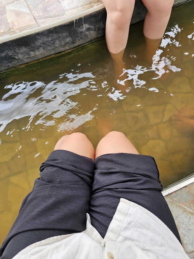 น้ำพุร้อนดอยสะเก็ด