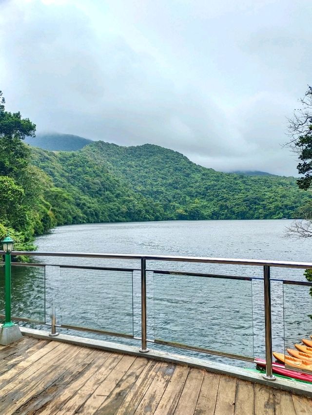 Nature’s Mirror: A Day at Bulusan Lake
