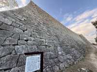 香川-丸龜城散策-三之丸北石垣 × 二之丸井戶：江戶建築技術與傳說井景交織的歷史遺構