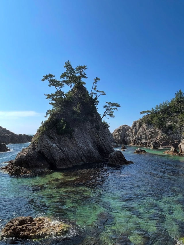 【日本海の秘境✨浦富海岸で癒しの絶景旅】