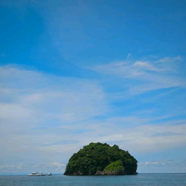 Iligan Beach, Boracay’s Quiet Escape