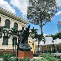 Saigon Central Post Office ไปรษณีย์สุดปัง