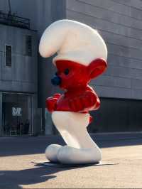 Factory To Gallery: The Alchemy Of Decay And Defiance At 798