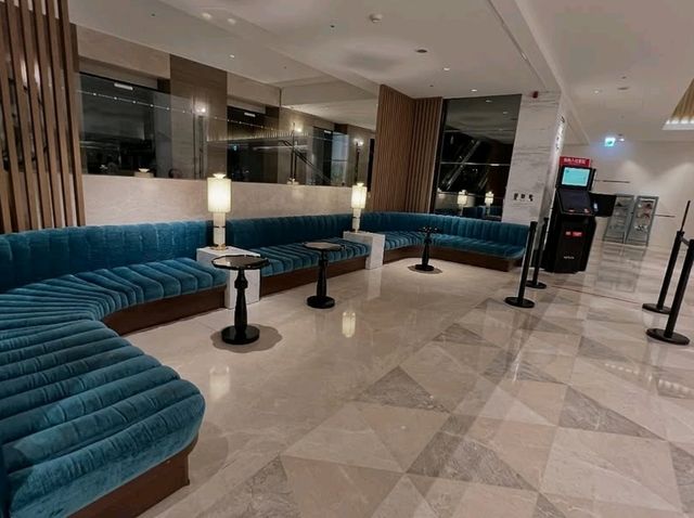 Comfort and Convenience at Caesar Metro 