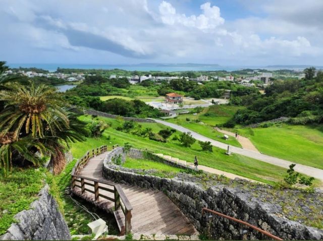 沖繩 | 勝連城跡,懸崖之上的十五世紀城堡 沖繩 | 勝連城跡,懸崖之上的十五世紀城堡