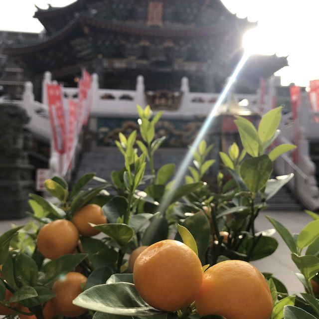 横浜媽祖廟、魯肉飯ランチ、横浜関帝廟で強運を身に付ける夏の午後