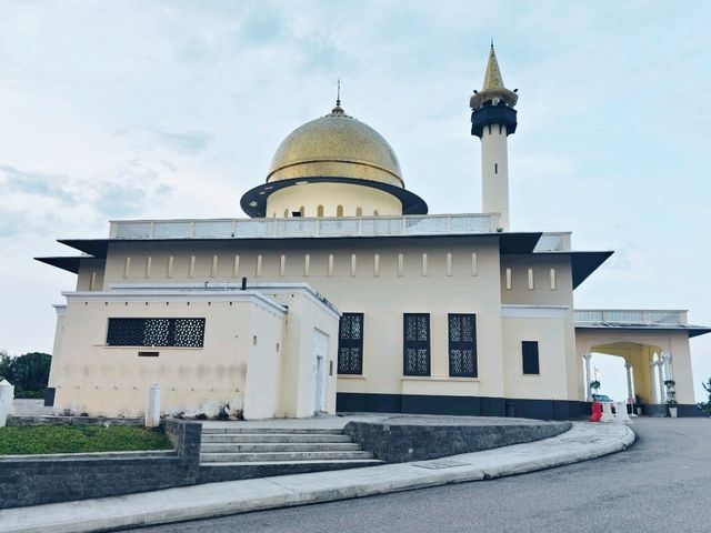 Masjid Bandar Mersing —— 信仰與社群的地標